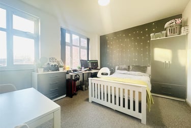 1 bed flat, Sherwin Road, Lenton, Nottingham, NG71SA - Image 2